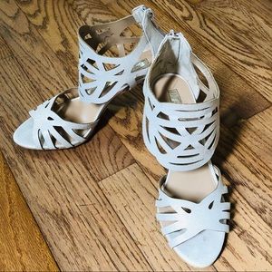 Gold/pink shimmery bridesmaid/wedding heels